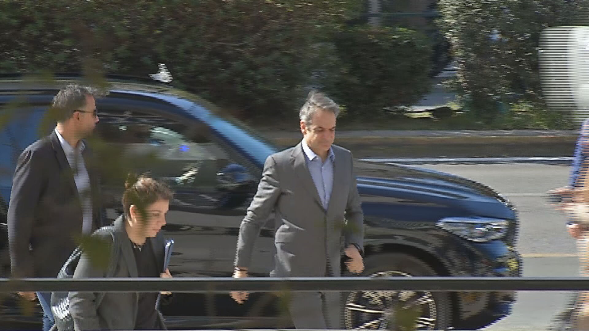 Αυτή την ώρα η επίσκεψη Μητσοτάκη στη Διεύθυνση Αντιμετώπισης Οργανωμένου Εγκλήματος