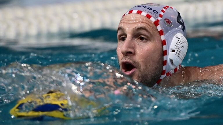Champions League: Επώδυνη ήττα 12-7 στη Μασσαλία για τον Ολυμπιακό