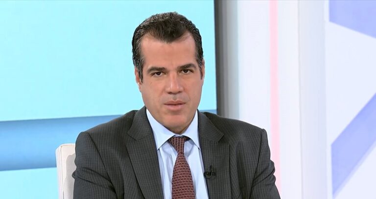 Θ. Πλεύρης στο ΕΡΤNews για περιστατικό στην Πινακοθήκη: Σκοταδισμός είναι να παίρνεις το νόμο στα χέρια σου – Δεν θα γίνουμε Τεχεράνη, αλλά κι η ελευθερία κρίνεται