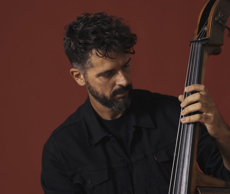 Jazz στο Μουσείο: Petros Klampanis – “Rooftop Stories” την Παρασκευή 28 Μαρτίου