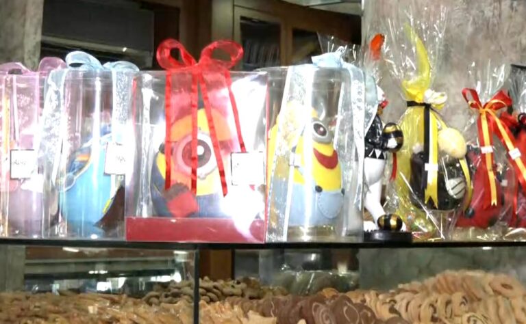 Θεσσαλονίκη: Πρώτη γεύση από πασχαλινά αυγά και τσουρέκια