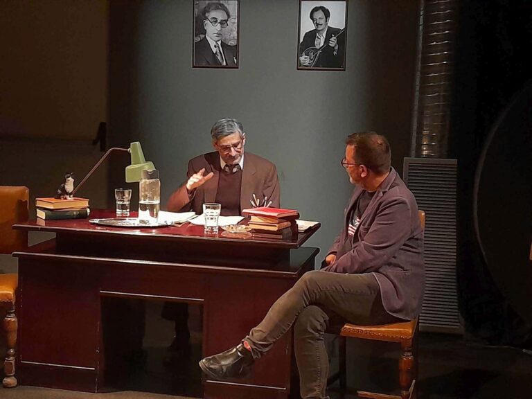 Το “Θεσσαλικό” φιλοξενεί την παράσταση “Ντίνος Χριστιανόπουλος – Το ταγκαλάκι”