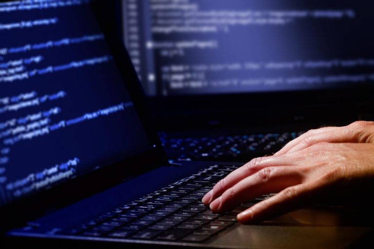 ΕΛ.ΑΣ.: Απατηλά e-mail με στοιχεία Αξιωματούχων που καλούν τους αποδέκτες τους να «απολογηθούν» για δήθεν παράνομες πράξεις στο διαδίκτυο