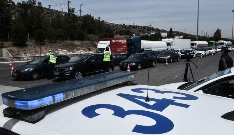 Η ΕΛ.ΑΣ. αυξάνει τα μέτρα οδικής ασφάλειας για τον εορτασμό της 25ης Μαρτίου