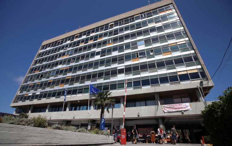 Η Σύγκλητος του ΑΠΘ καταδικάζει τα πρόσφατα περιστατικά βίας