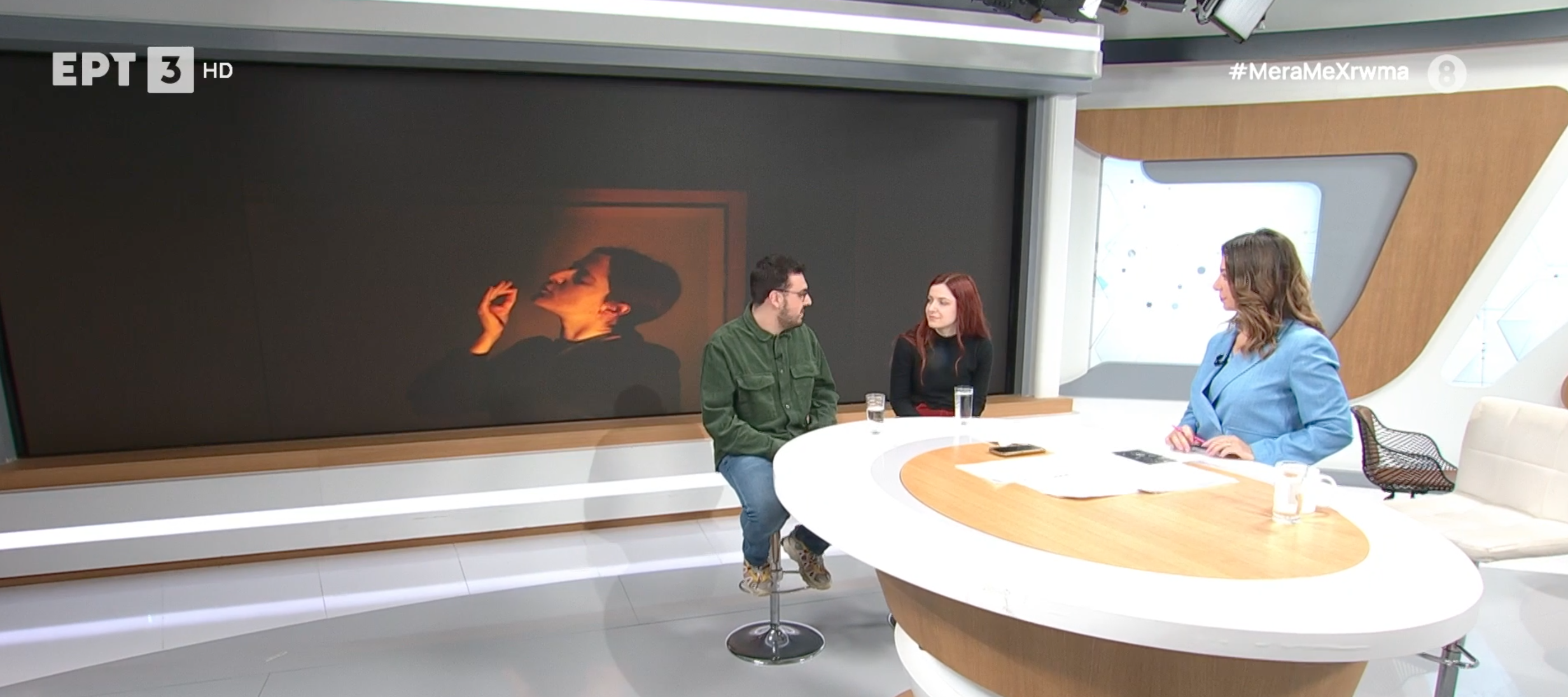 “Αφηγήτρια Ταινιών”:  Μία παράσταση που μπλέκει τα όρια του ονείρου, του κινηματογράφου και του θεάτρου