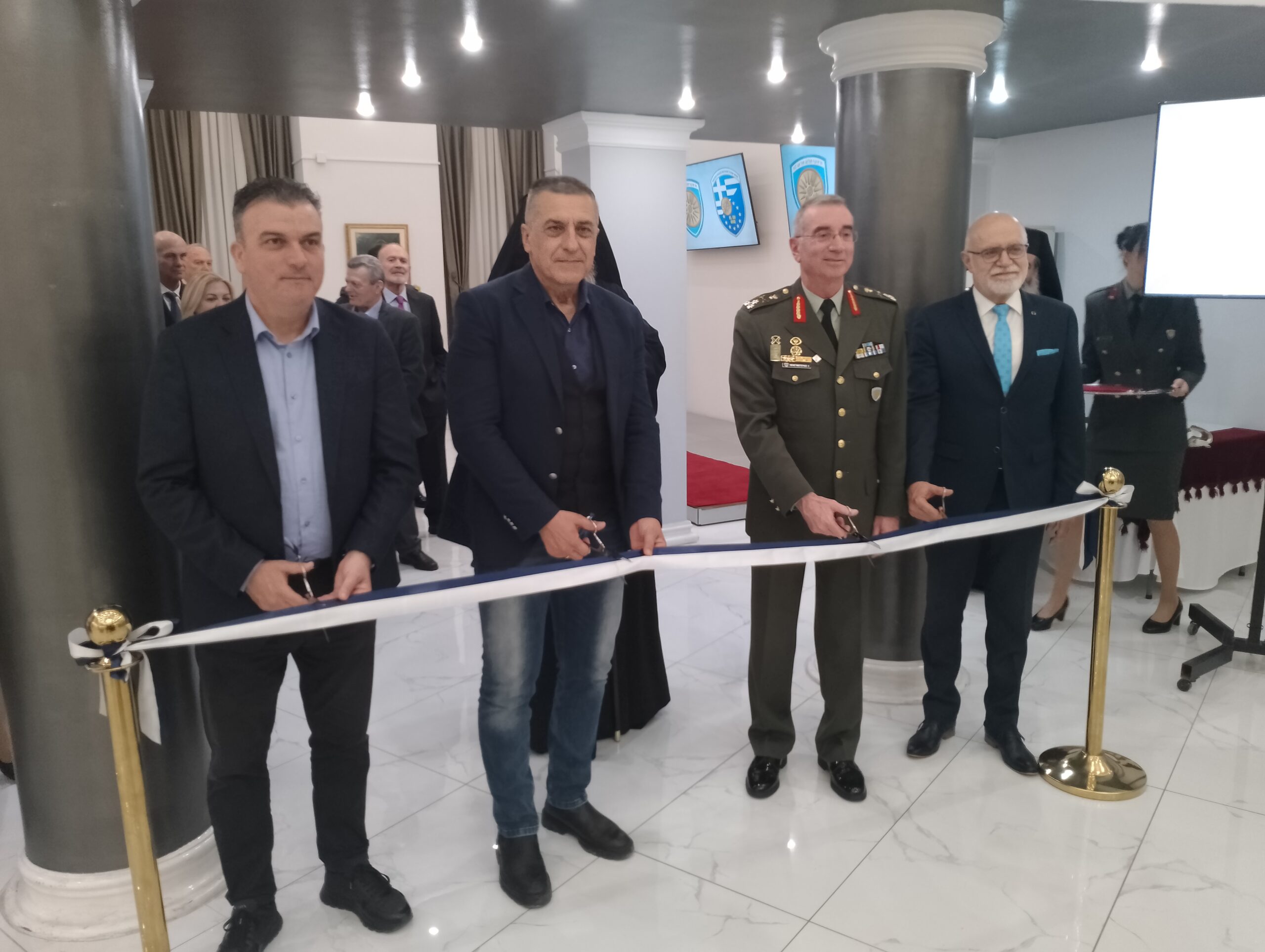 Λάρισα: Άνοιξε για το κοινό η έκθεση “Η Ελληνίδα στον Πόλεμο”
