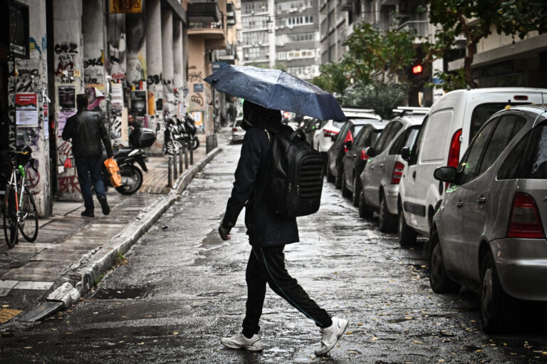 Καιρός: Συνεχίζονται οι βροχές και οι καταιγίδες – Πρόγνωση από τον Π. Γιαννόπουλο