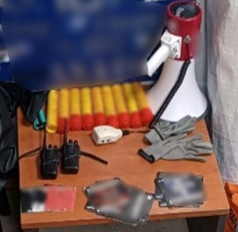 Ναύπλιο: Επτά συλλήψεις για φωτοβολίδες, πυροτεχνήματα, όπλα και ασυρμάτους