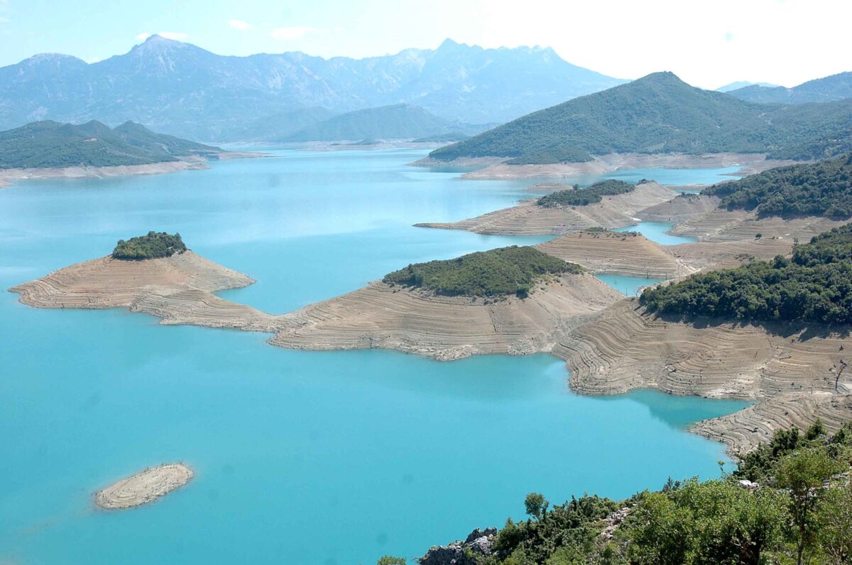Κίνδυνος λειψυδρίας από τις μειωμένες βροχοπτώσεις – Χαμηλή η στάθμη του νερού σε φράγματα και λίμνες