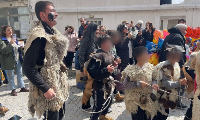 Αποκριγιώματα στη Γέργερη Ηρακλείου – Ενα έθιμο που χάνεται στους αιώνες (βίντεο)