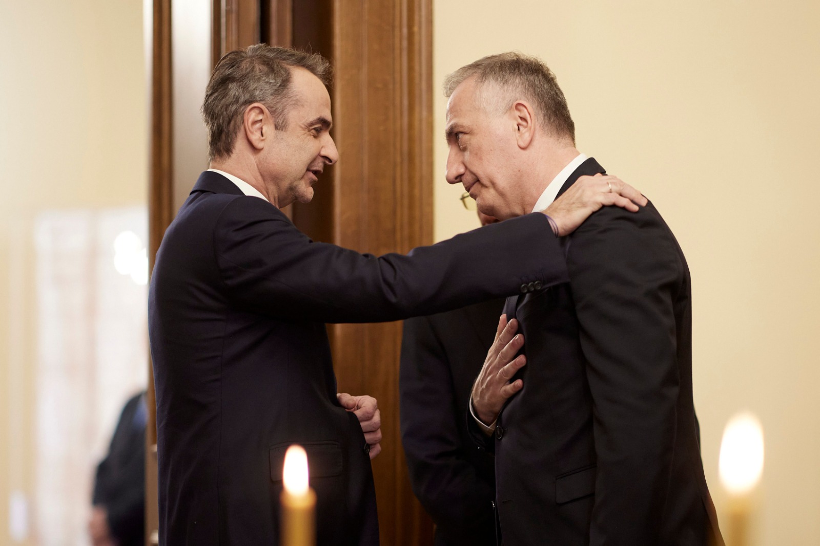 Ορκίστηκε νέος Υφυπουργός Ανάπτυξης ο Σταύρος Καλαφάτης