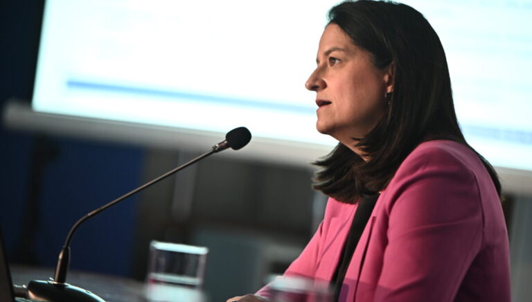 Ν. Κεραμέως: Η ελληνική αγορά εργασίας είναι πλέον ευθέως ανταγωνιστική σε σχέση με άλλες σημαντικές ευρωπαϊκές χώρες