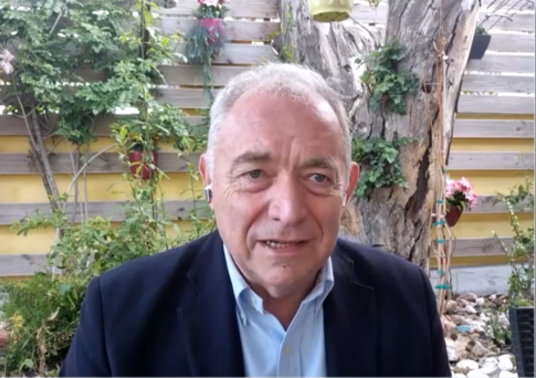 Έναρξη αιτήσεων για το πρόγραμμα επιχειρηματικότητας 18 έως 29 ετών – Έμφαση στις γυναίκες και στην ψηφιακή και πράσινη οικονομία