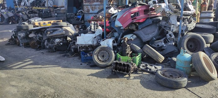 Θεσσαλονίκη: Συνελήφθησαν ιδιοκτήτες μάντρας για ρύπανση του περιβάλλοντος