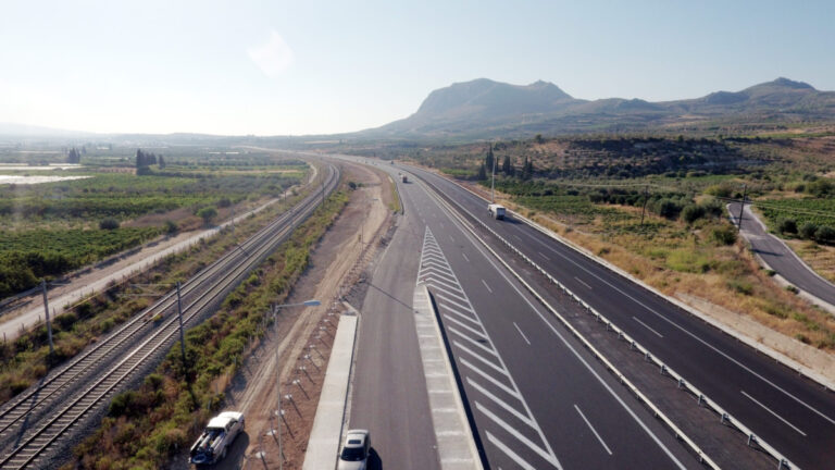 ΑΒΑΞ: Στην τελική ευθεία το α’ τμήμα της Πατρών – Πύργου