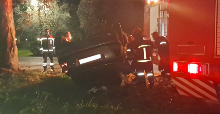 Θρήνος σε Σπάρτη και Αμαλιάδα για τους τρεις νεκρούς φοιτητές σε τροχαίο δυστύχημα