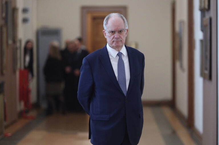 Πώς θα γίνει η τελετή της Ορκωμοσίας του κ. Τασούλα – Μητσοτάκης και Κακλαμάνης θα τον υποδεχτούν (Live)