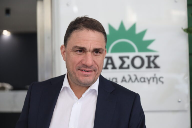 Κ. Τσουκαλάς στο Πρώτο: Δεν μπορούμε να παραβιάσουμε το Σύνταγμα επειδή βολεύει τη Νέα Δημοκρατία (audio)