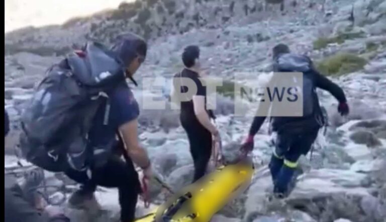 Χανιά: Ολοκληρώθηκε η επιχείρηση μεταφοράς του 19χρονου που έχασε τη ζωή του στα Λευκά Όρη