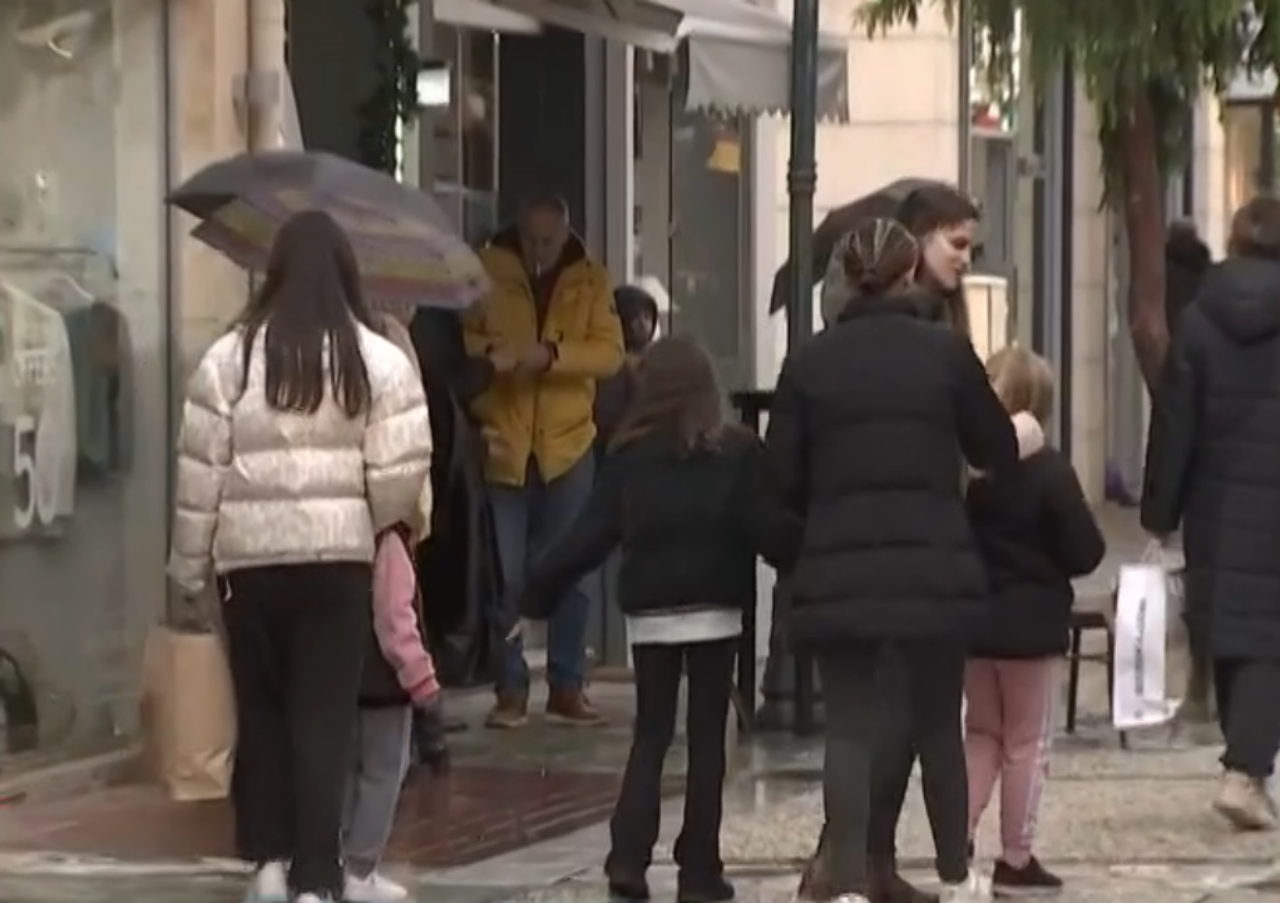 Βόλος: Πικρή γεύση από τις πωλήσεις στις χειμερινές εκπτώσεις- Μειωμένες σε σχέση με πέρυσι