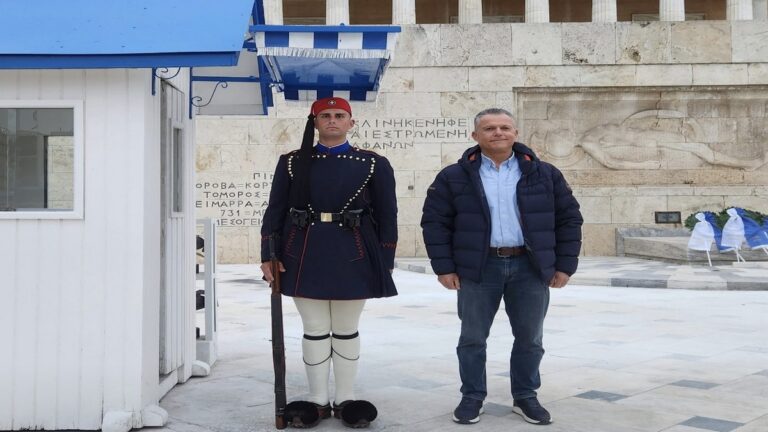 Στην Προεδρική Φρουρά ένα παιδί από τους Λειψούς