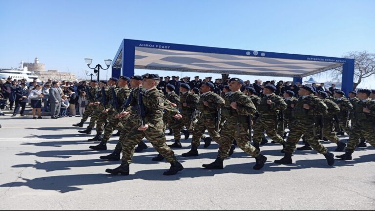 Με λαμπρότητα γιορτάστηκε στη Ρόδο η 77η επέτειος της Ενσωμάτωσης της Δωδεκανήσου με την Ελλάδα