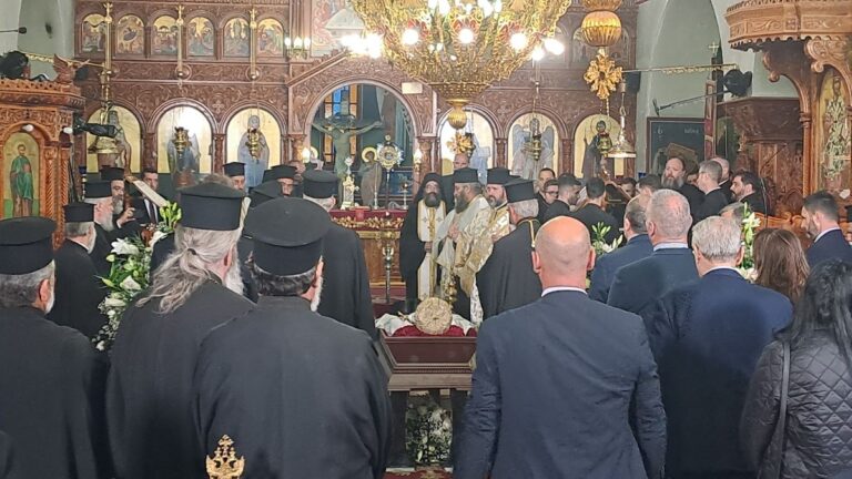Η Θεσπρωτία αποχαιρέτησε τον Μητροπολίτη Τίτο στην τελευταία του κατοικία στην Ι.Μ. Πούντας