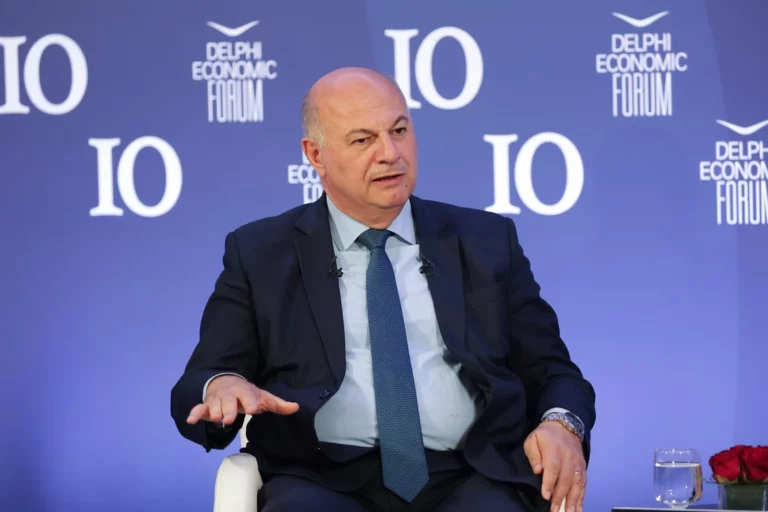 Κ. Τσιάρας στο Φόρουμ των Δελφών: Πρόκληση για την Ελλάδα οι δασμοί – Διάλογος με ΗΠΑ, ίσως δούμε συνεργασίες με άλλα κράτη