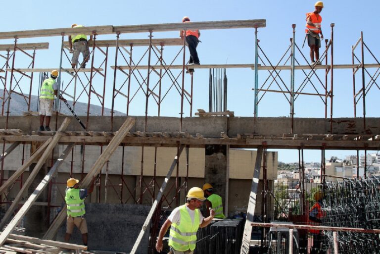 Οικοδομική δραστηριότητα: Μείωση 38,4% τον Ιανουάριο
