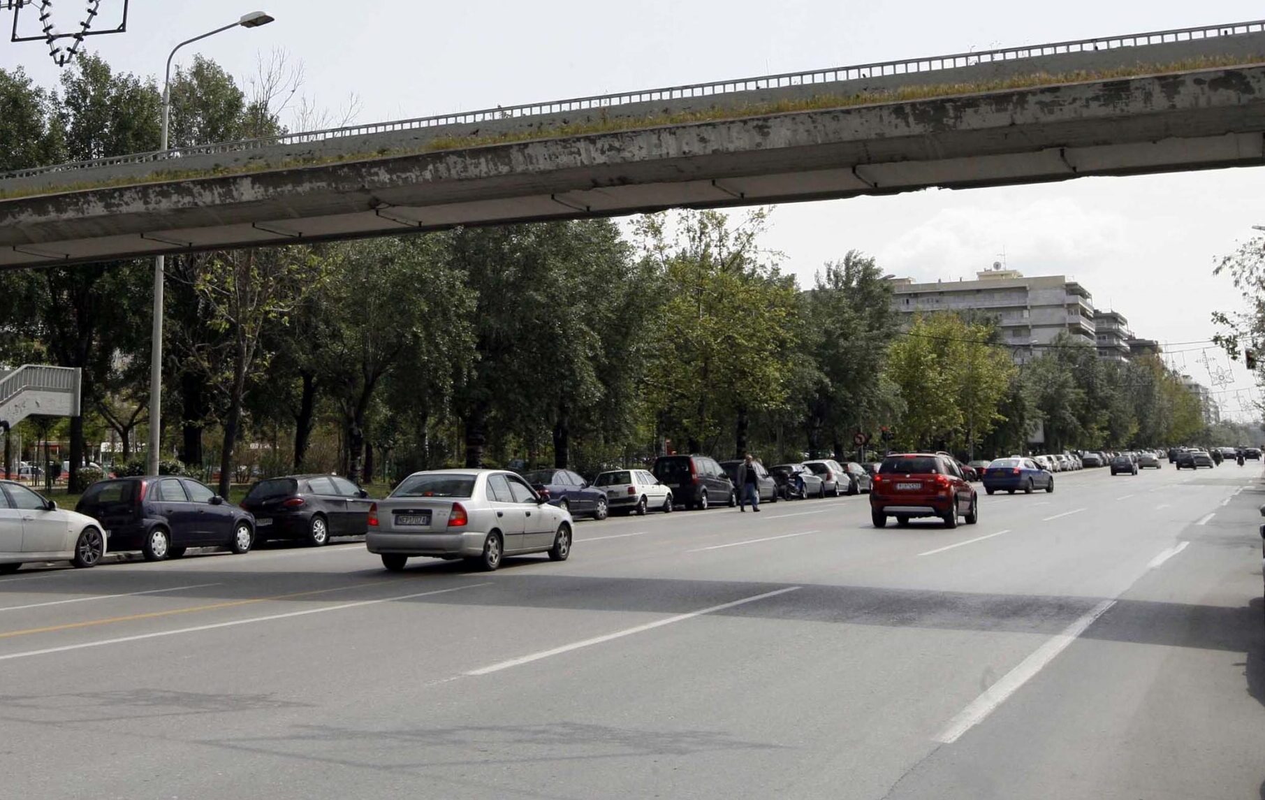 Θεσσαλονίκη: Αυτοκίνητο κινούνταν ανάποδα επί της Λεωφόρου Μεγάλου Αλεξάνδρου