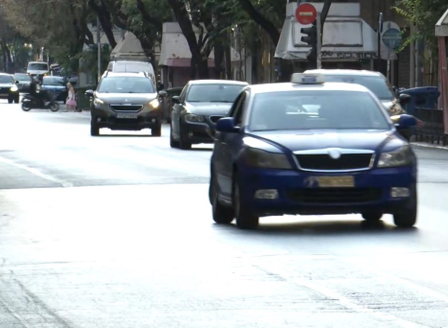 Χωρίς ταξί αύριο η Θεσσαλονίκη λόγω 24ωρης απεργίας