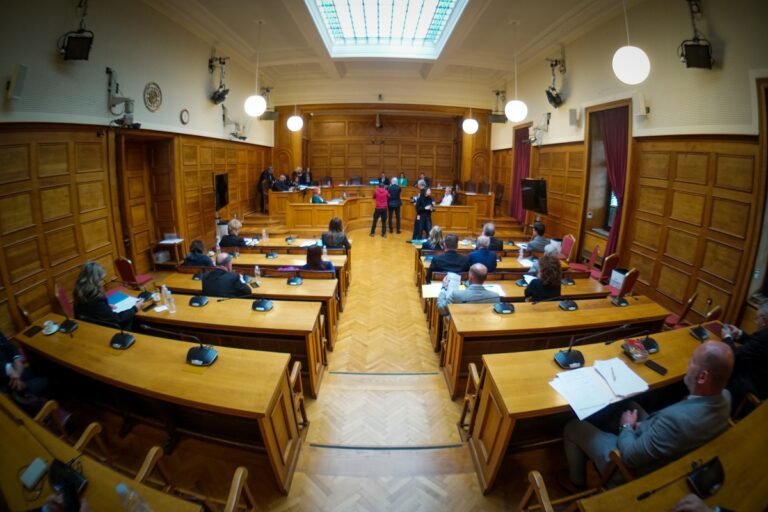 Προκαταρκτική Επιτροπή: Κοινή δήλωση-καταγγελία από ΣΥΡΙΖΑ, Νέα Αριστερά και Αθ. Λινού