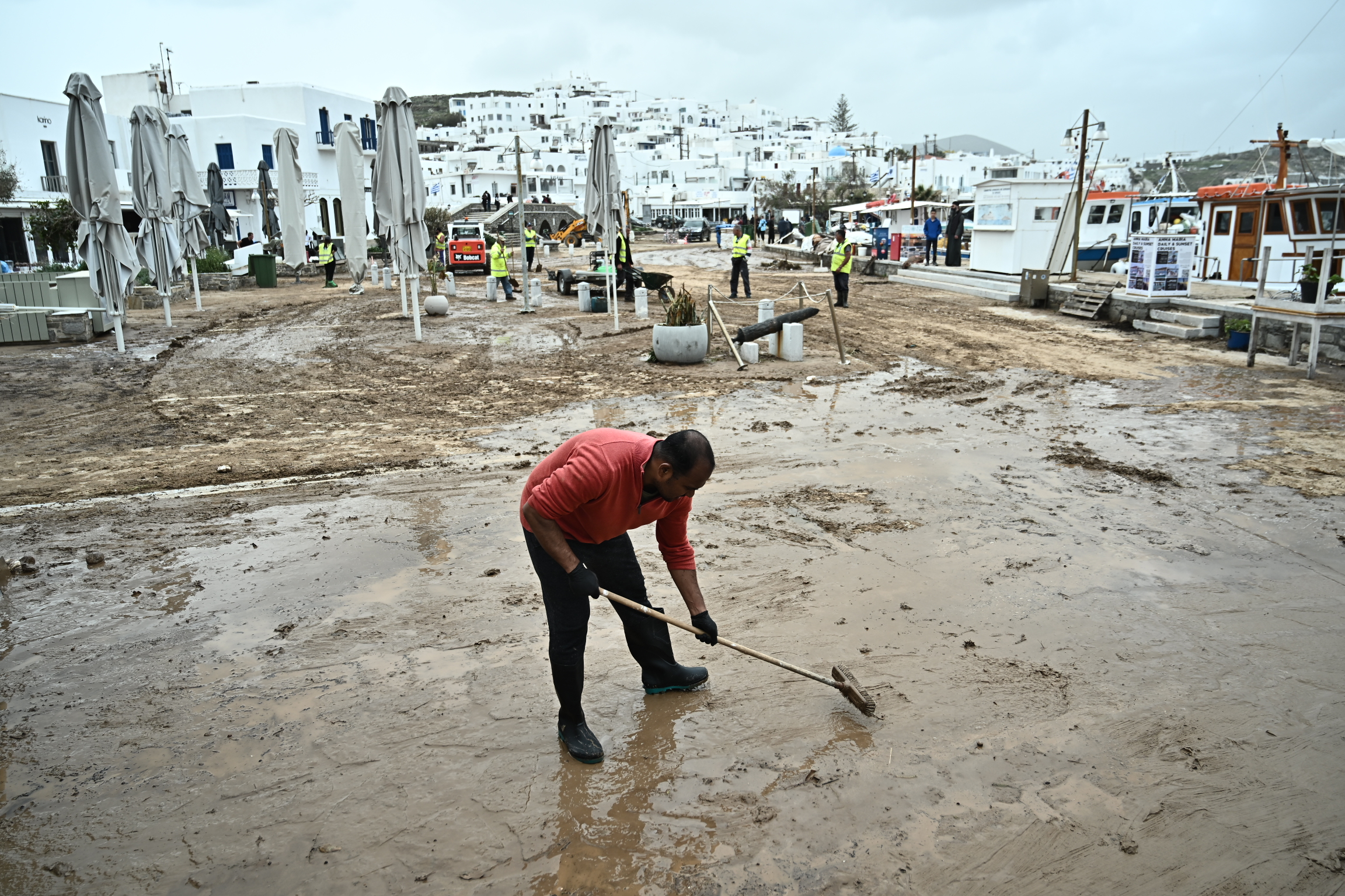 Γιατί η κακοκαιρία έπληξε τόσο σφοδρά την Πάρο – Η μετεωρολόγος Ν. Ζιακοπούλου εξηγεί στο ΕΡΤNews