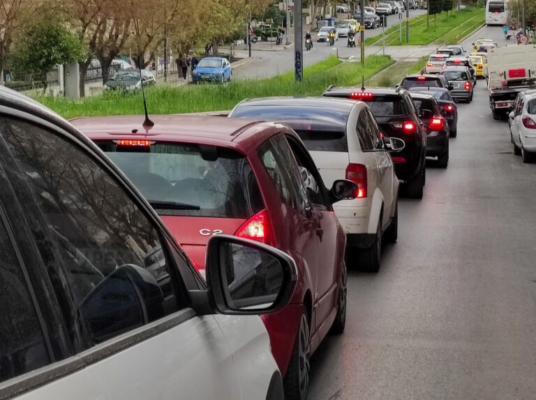 ΕΡΤNews: Πανελλαδική έρευνα για την οδική συμπεριφορά και τα τροχαία στην εκπομπή «Αναλύσεις»