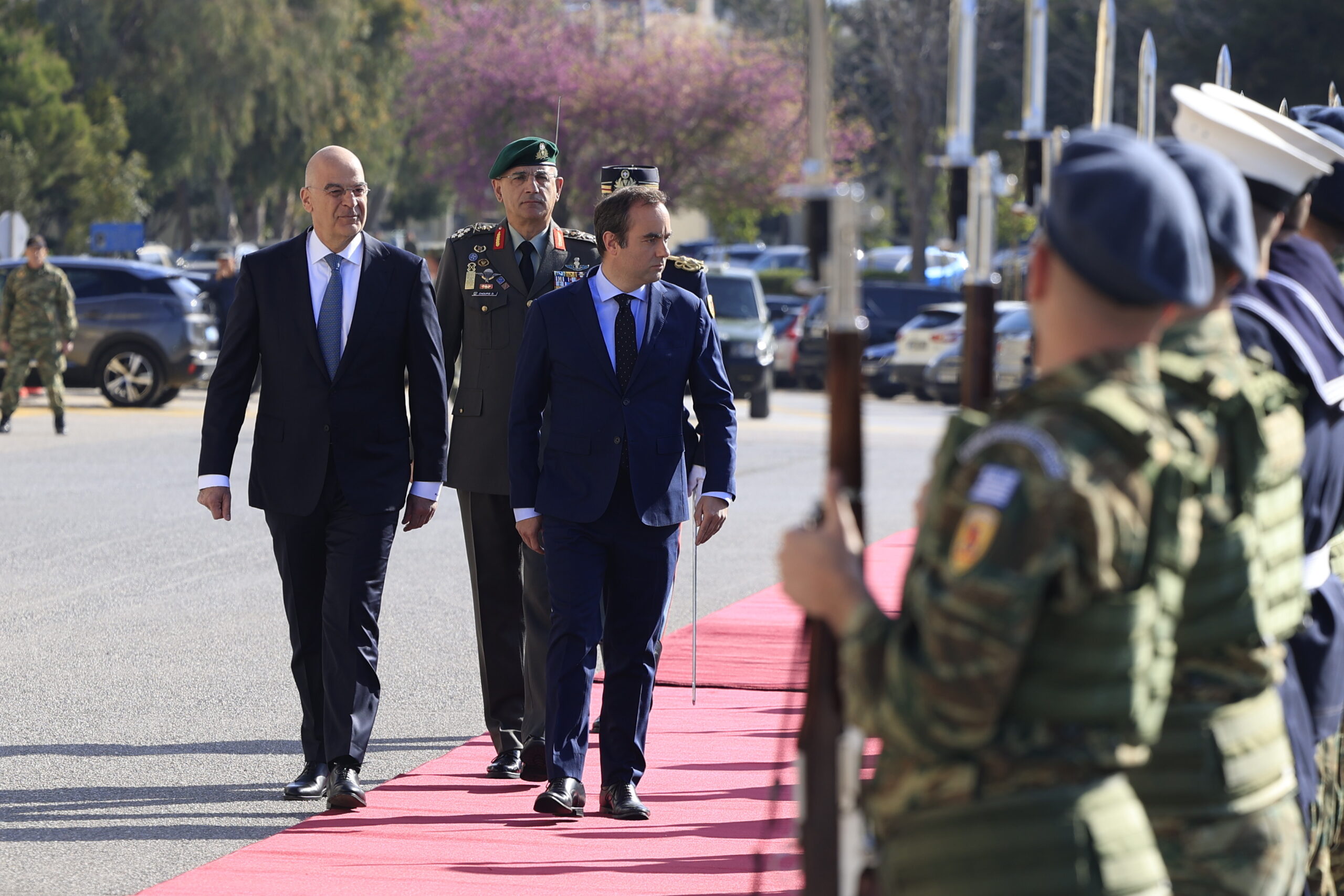 [377257] ΣΥΝΑΝΤΗΣΗ ΤΟΥ ΥΕΘΑ ΝΙΚΟΥ ΔΕΝΔΙΑ ΜΕ ΤΟΝ ΥΠΟΥΡΓΟ ΕΝΟΠΛΩΝ ΔΥΝΑΜΕΩΝ ΤΗΣ ΓΑΛΛΙΑΣ SEBASTIEN LECORNU   (ΓΙΩΡΓΟΣ ΚΟΝΤΑΡΙΝΗΣ/EUROKINISSI)