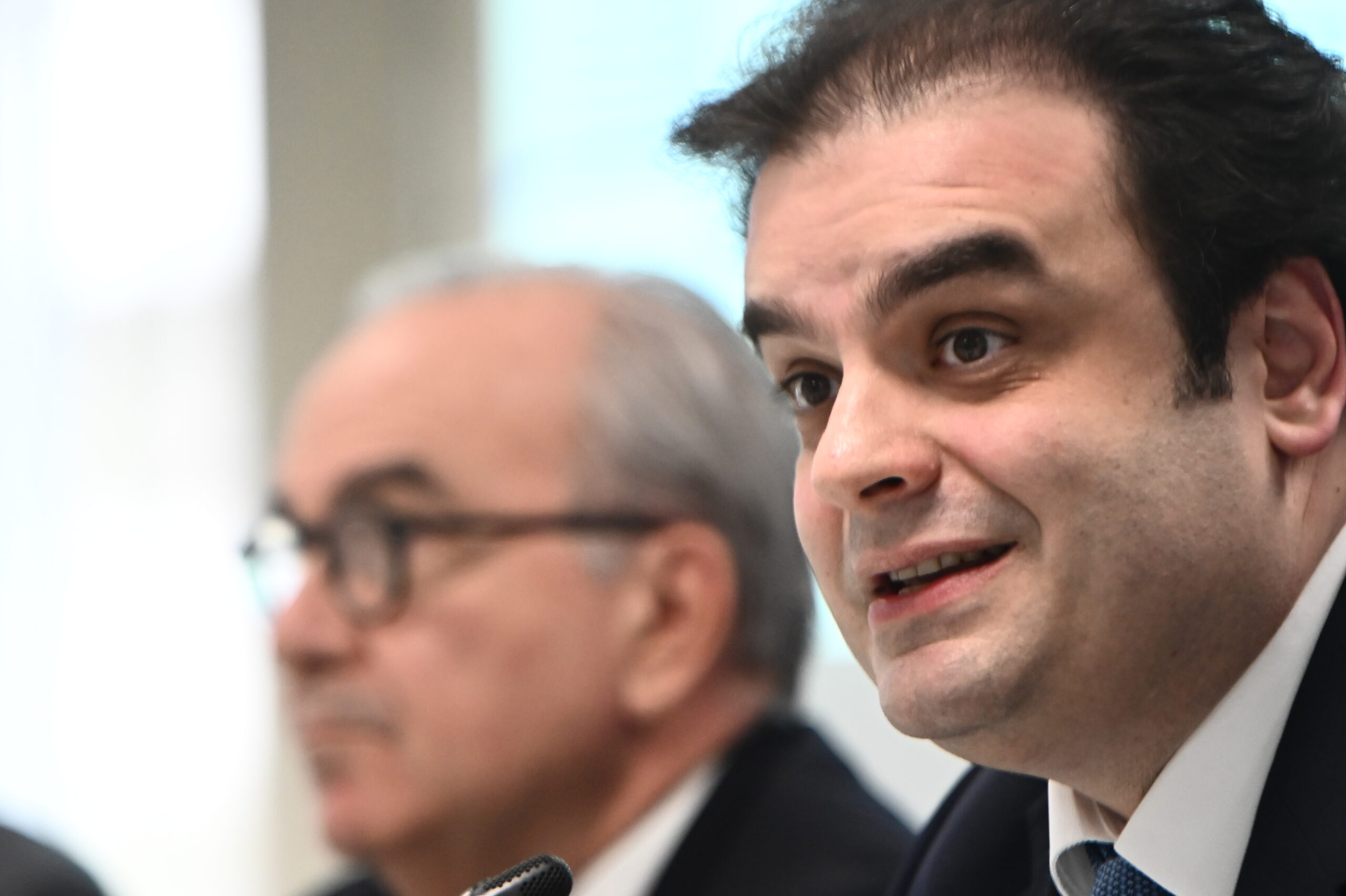 Live η εξειδίκευση των οικονομικών μέτρων στήριξης που εξήγγειλε ο Πρωθυπουργός