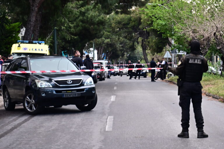 Xαλάνδρι: Σε εξέλιξη οι έρευνες της ΕΛ.ΑΣ. για το μαφιόζικο χτύπημα