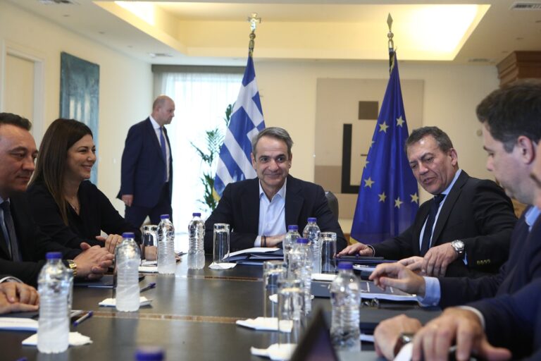 Επίσκεψη στο υπουργείο Παιδείας πραγματοποιεί ο Κυριάκος Μητσοτάκης