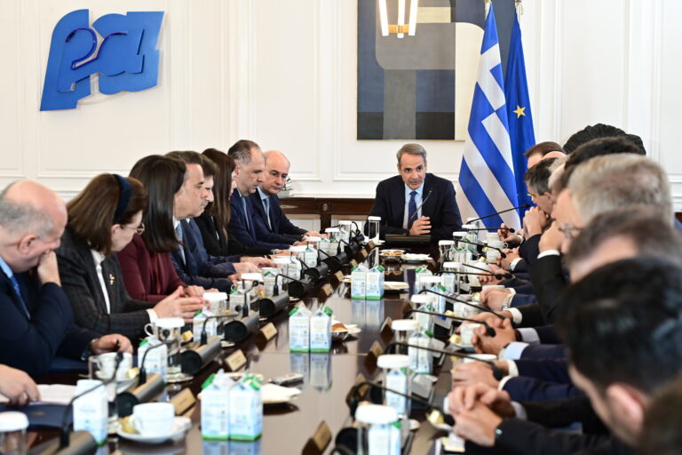 Υπουργικό Συμβούλιο: Στο επίκεντρο η οικονομία και η υλοποίηση εξαγγελιών – Οι μεταρρυθμίσεις για τελωνεία και δημοσιονομική διαχείριση