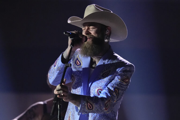 Ο Post Malone ετοιμάζει νέο άλμπουμ και μετρά ήδη 35 τραγούδια