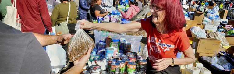Οι περισσότεροι Αμερικανοί δωρίζουν σε φιλανθρωπικές οργανώσεις