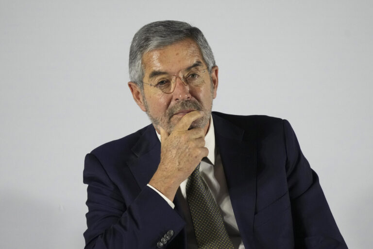 Το Μεξικό ζητεί από τις ΗΠΑ να διατηρήσουν σε ισχύ τη συμφωνία ελεύθερου εμπορίου