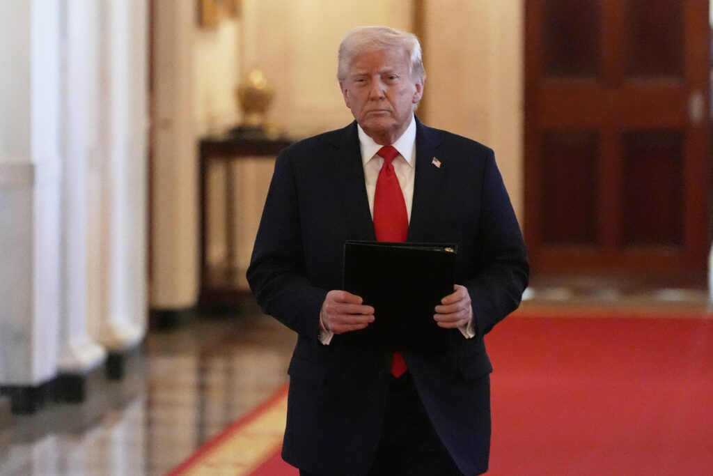 Η Καλιφόρνια προσφεύγει στα δικαστήρια αμφισβητώντας τους δασμούς του Τραμπ