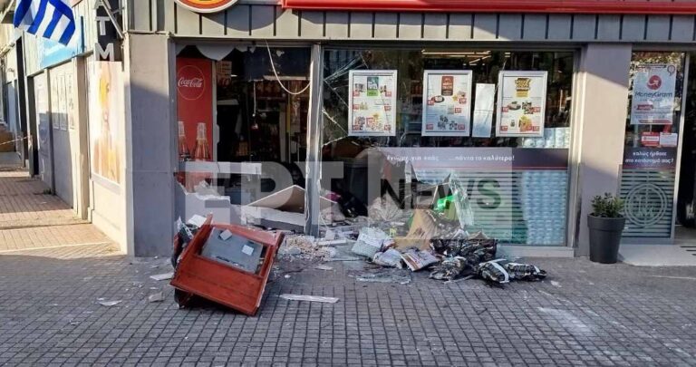 Σε αναζήτηση θρασύτατων δραστών που “σήκωσαν” ΑΤΜ στη Γαστούνη με 37.000 ευρώ η ΕΛΑΣ