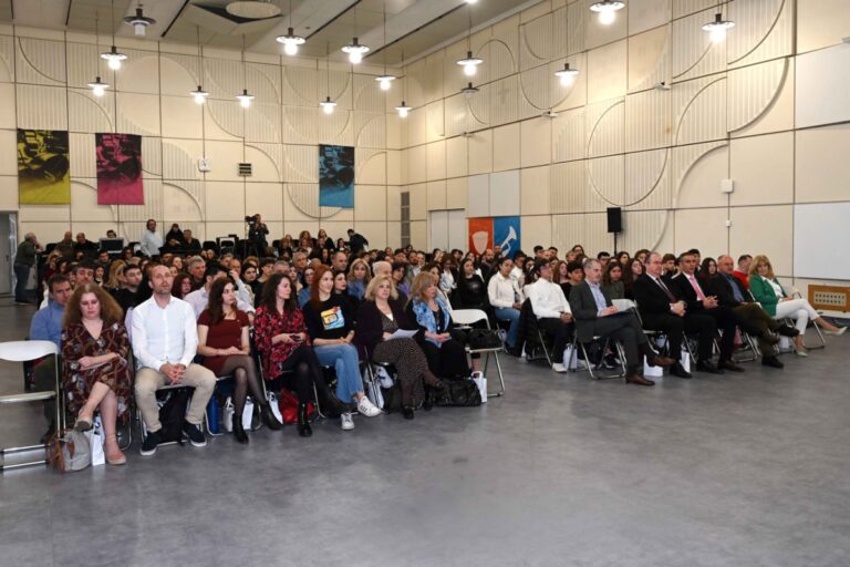 «Τα σχολεία εκπέμπουν στην ΕΡΤ» με έμπνευση και δημιουργικότητα – Απονομή βραβείων για τους 5ο και 6ο Διεθνείς Μαθητικούς Διαγωνισμούς Οπτικοακουστικής Δημιουργίας