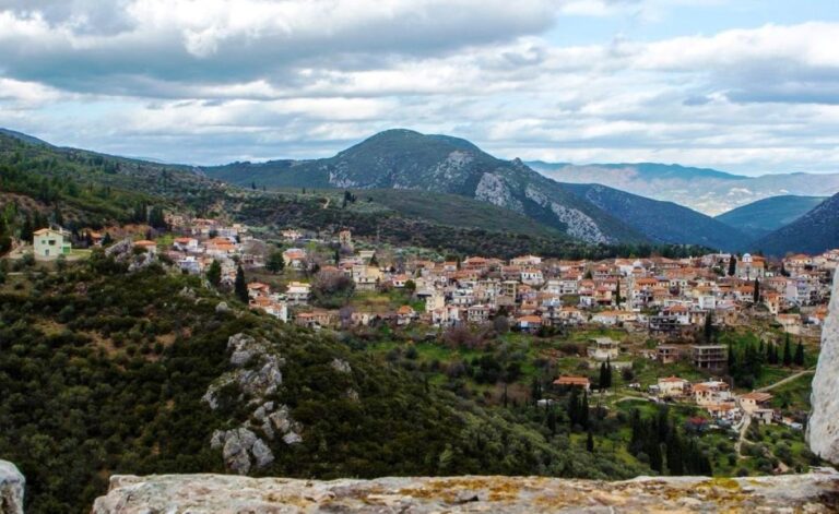 Εξόρμηση ΕΟΣ Καλαμάτας στον Ανατολικό Παρνασσό 