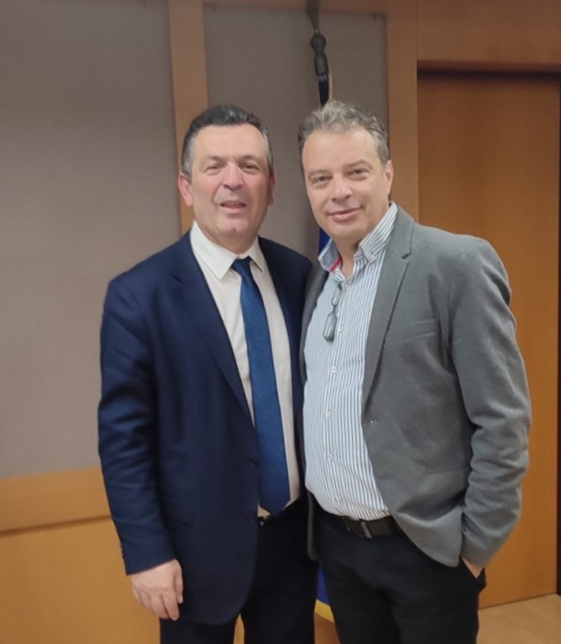 Ψηφιακός μετασχηματισμός και Κτηματολόγιο κυριάρχησαν στη συνάντηση Χρ. Μπουκώρος με Κων. Καραγεωργίου