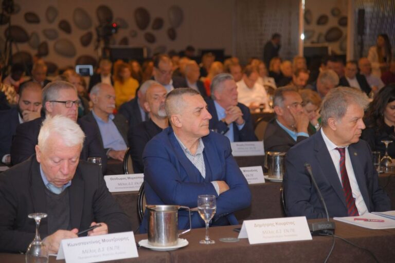 Στην κοινή συνεδρίαση ΕΝΠΕ-ΚΕΔΕ ο Περιφερειάρχης Θεσσαλίας Δημ. Κουρέτας