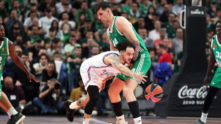 Euroleague: Έπαιξε με τη φωτιά και κάηκε ο Παναθηναϊκός, 79-76 η Εφές στο ΟΑΚΑ που έκανε το break και ισοφάρισε 1-1